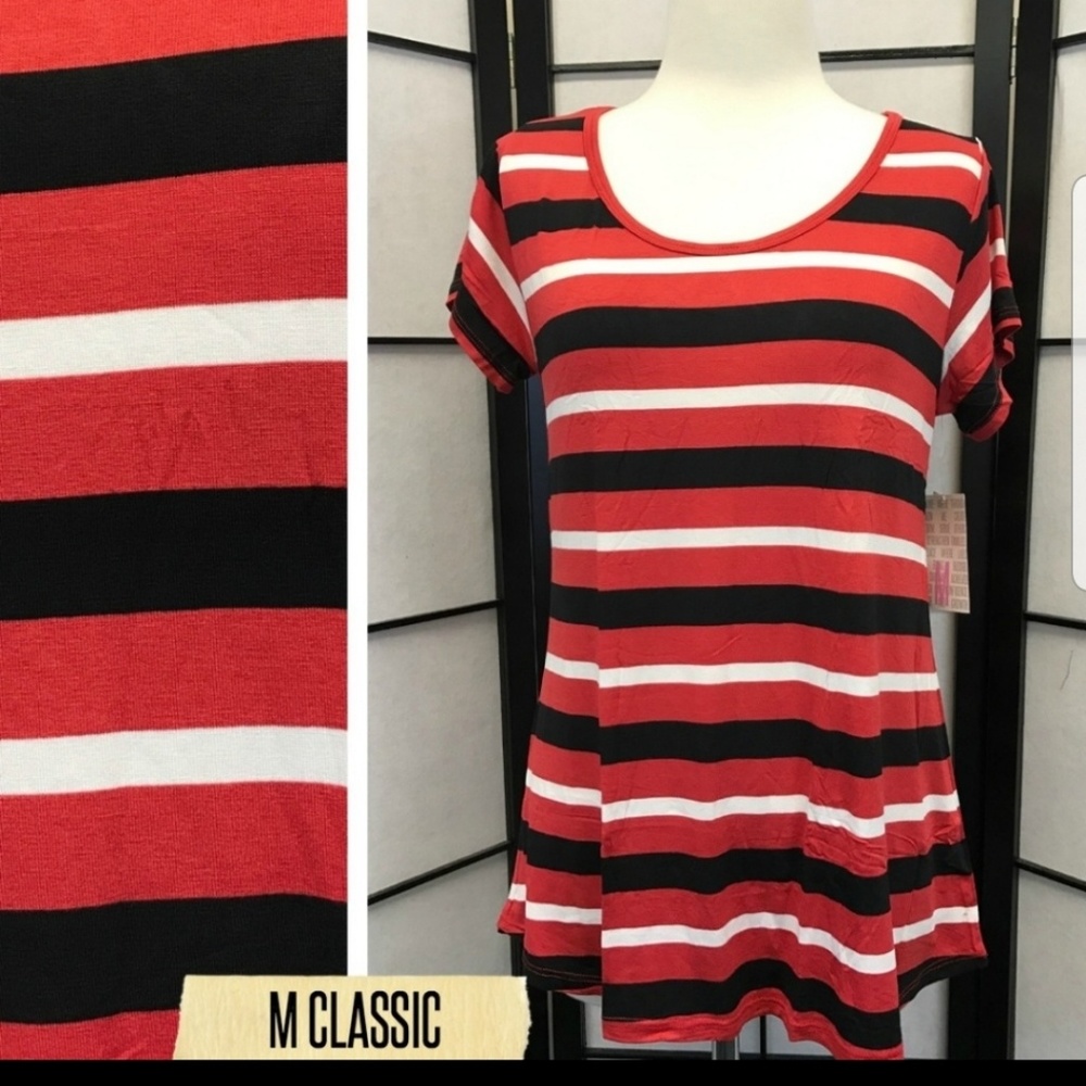 NWT, LULAROE CLASSIC TEE